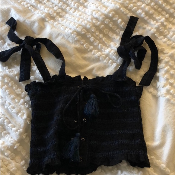 Free People Lace Up Tie Crop Top- worn once - Picture 4 of 4